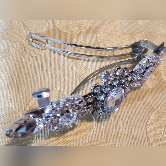 Crystal and Rhinestone Barrett - Picture 3 of 3